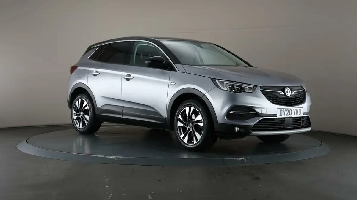 2020-vauxhall-grandland-x-12-sri-nav-auto-big-1