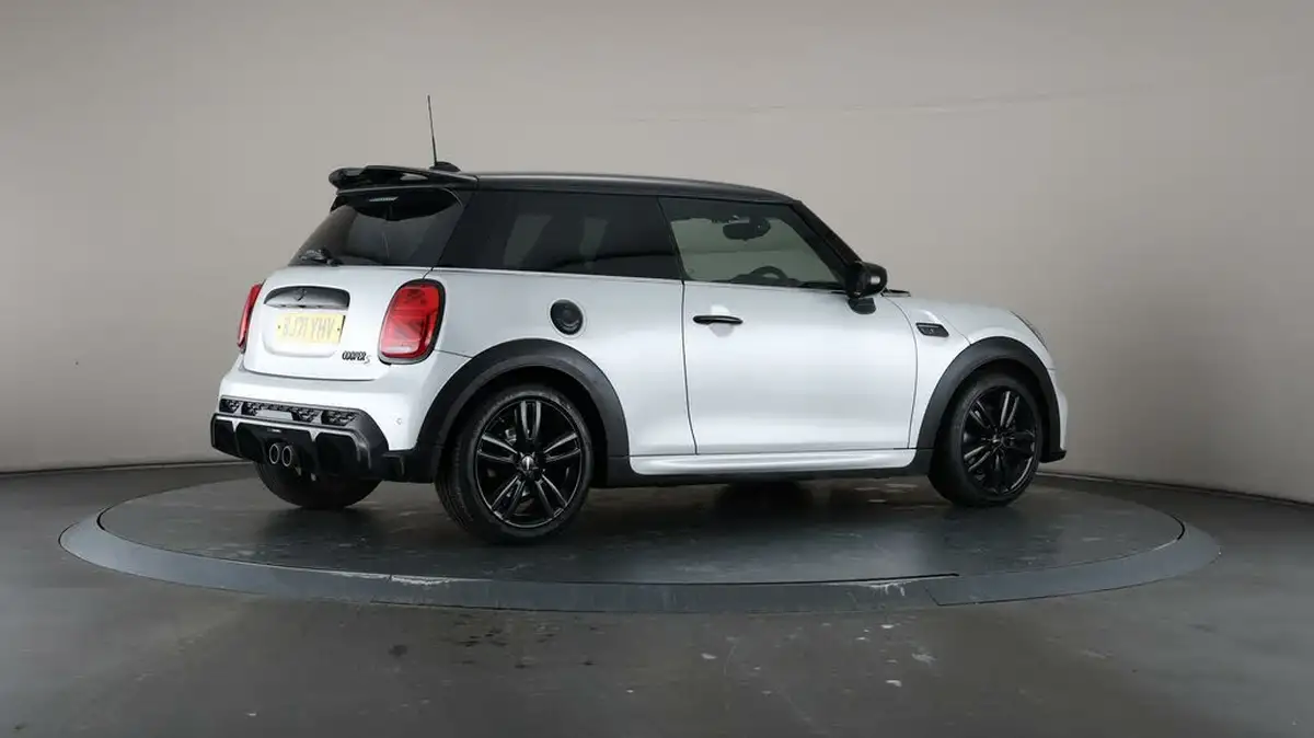 2021-mini-cooper-20-cooper-s-sport-hatchback-3d-big-56