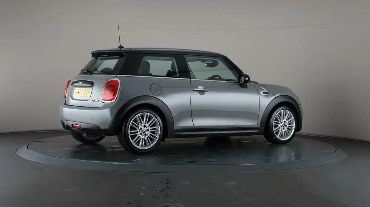 2017-mini-cooper-15-cooper-ss-hatchback-3d-auto-big-55