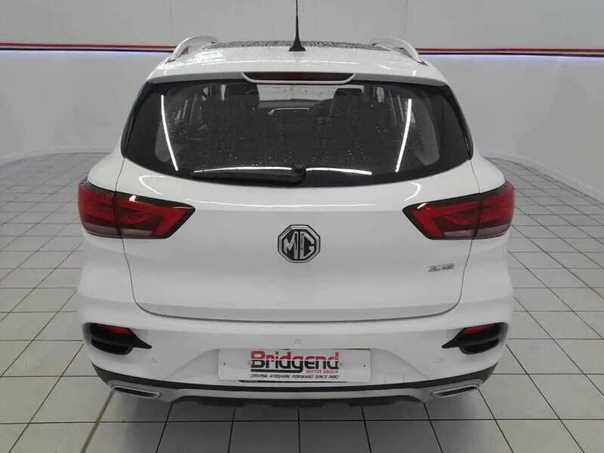 2022-mg-zs-suv-10t-gdi-exclusive-big-4