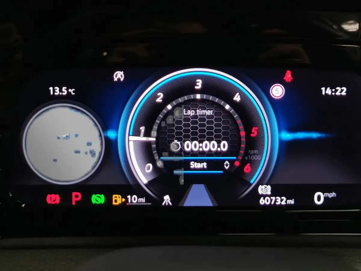 2021-volkswagen-golf-20tdi-gtd-big-22