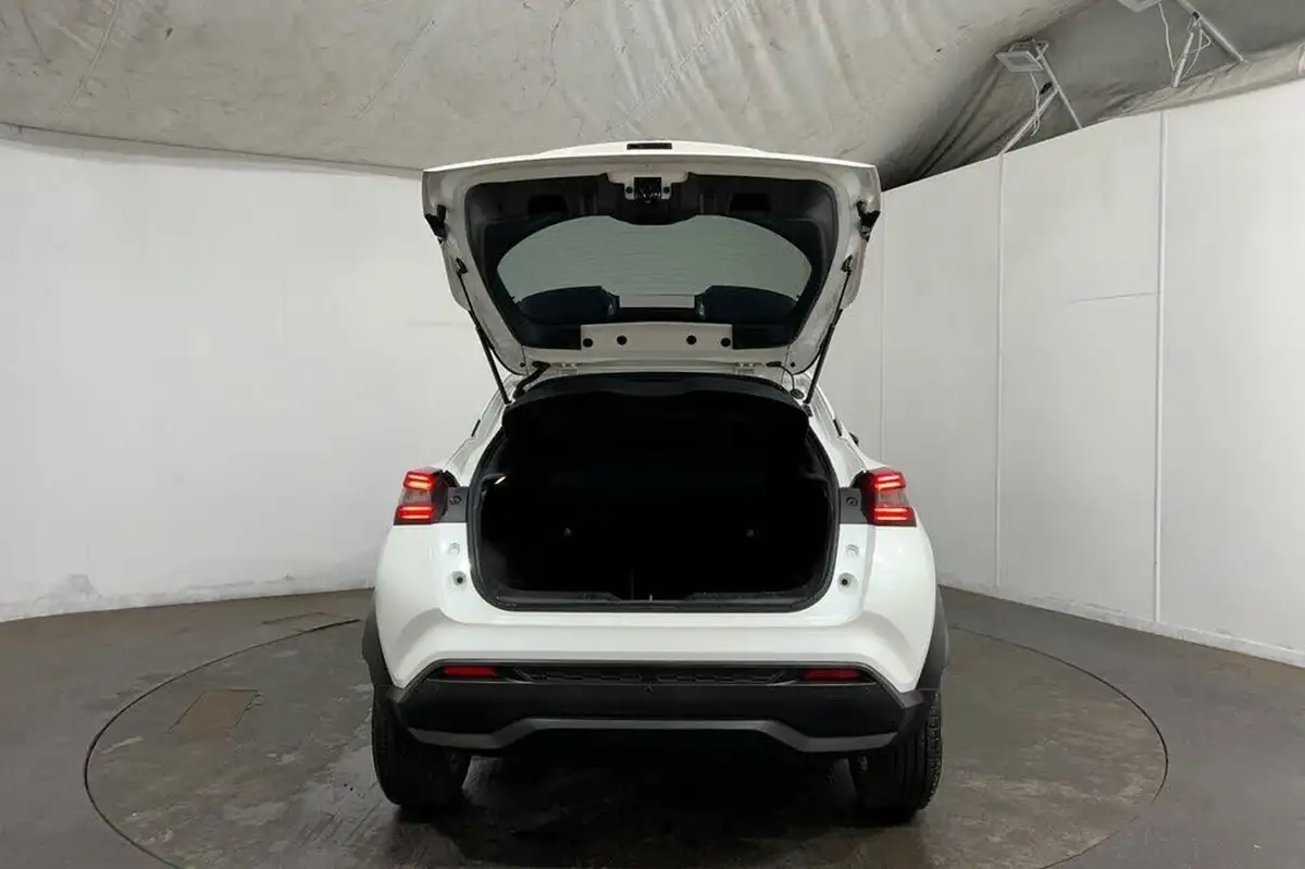 2022-nissan-juke-10-dig-t-n-connecta-big-35