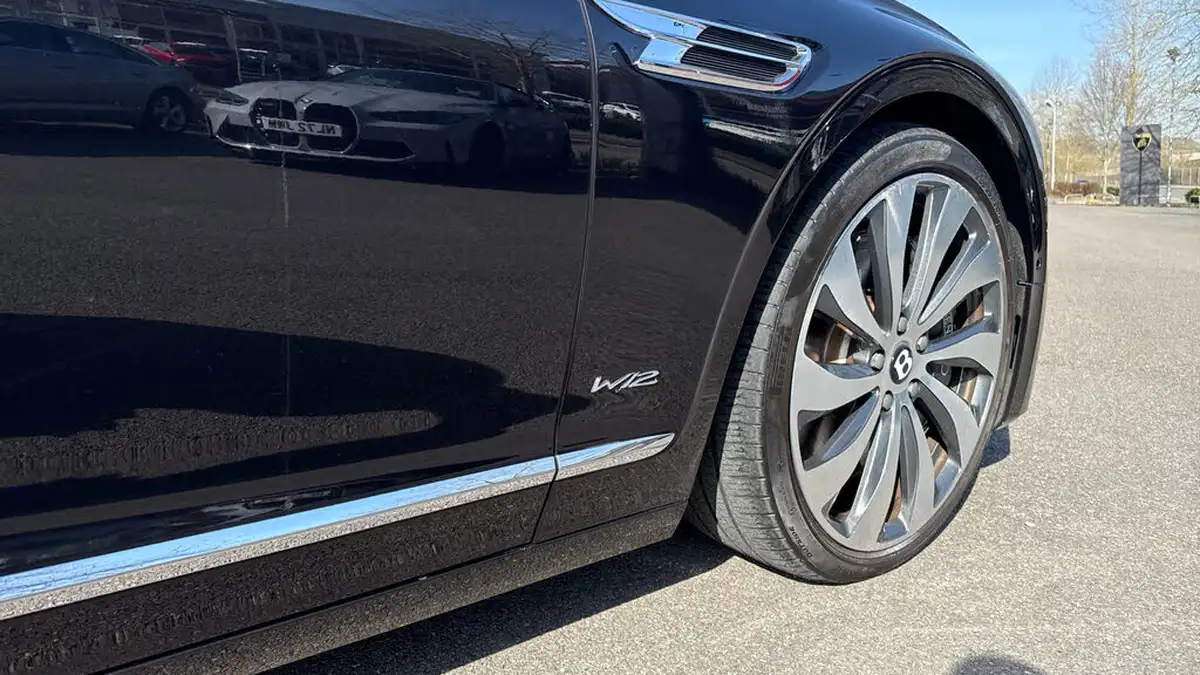 2020-bentley-flying-spur-60-w12-big-12