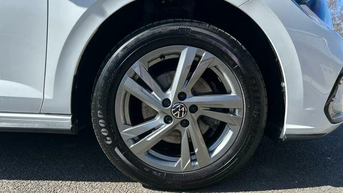 2022-volkswagen-polo-10-tsi-r-line-110ps-dsg-big-4