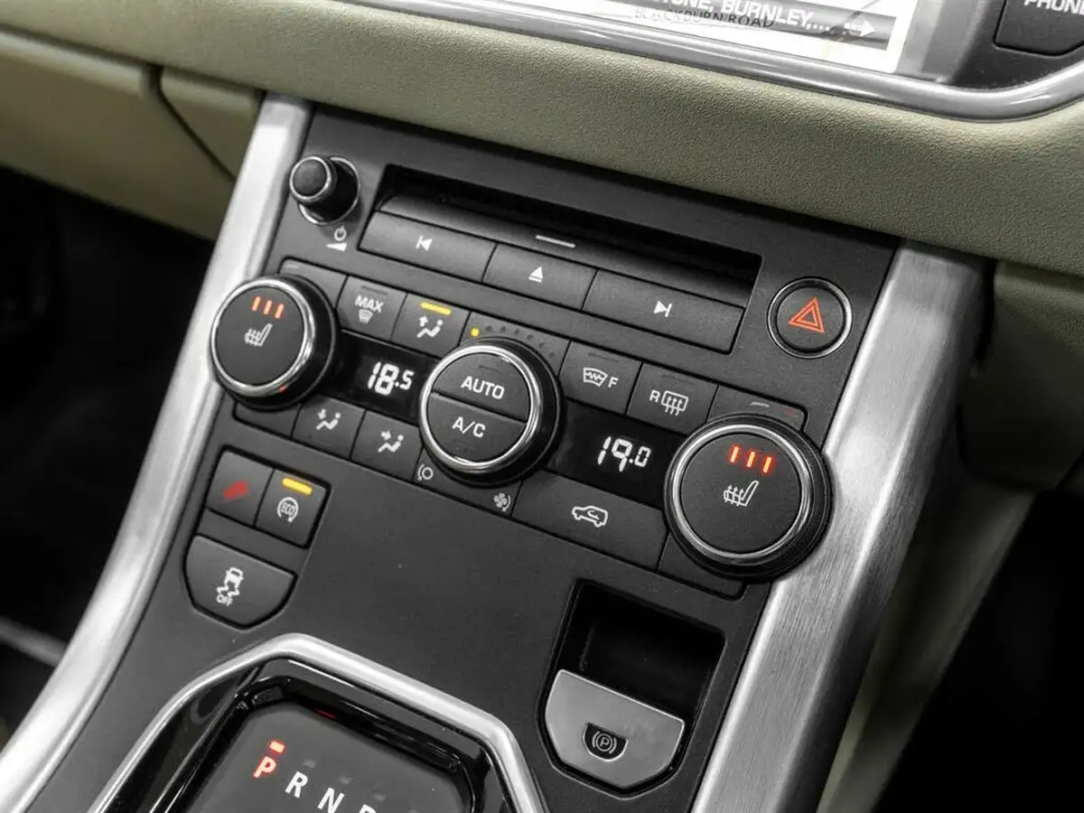 2014-land-rover-range-rover-evoque-22td-pure-tech-190bhp-4x4-hatchback-5d-auto-big-35