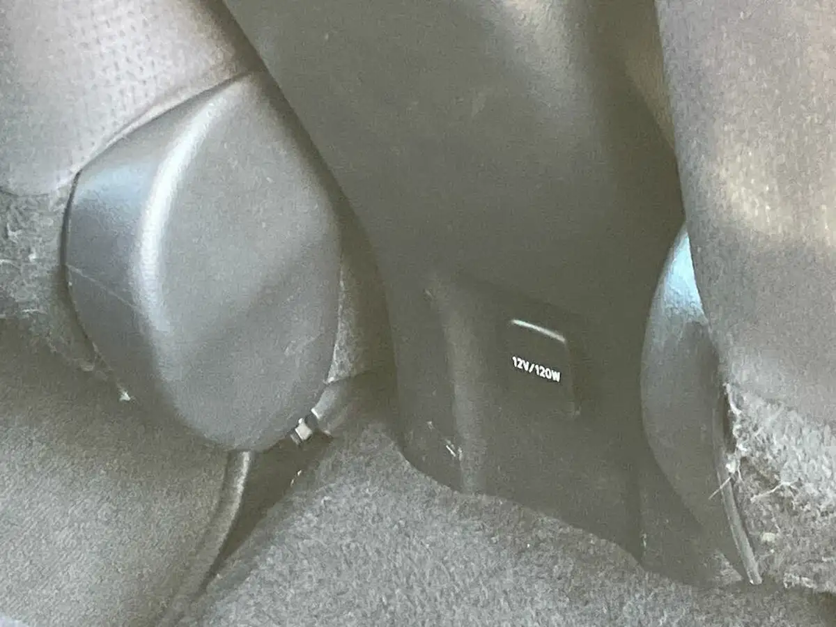 2017-toyota-prius-18-vvt-i-business-edition-trk-big-35