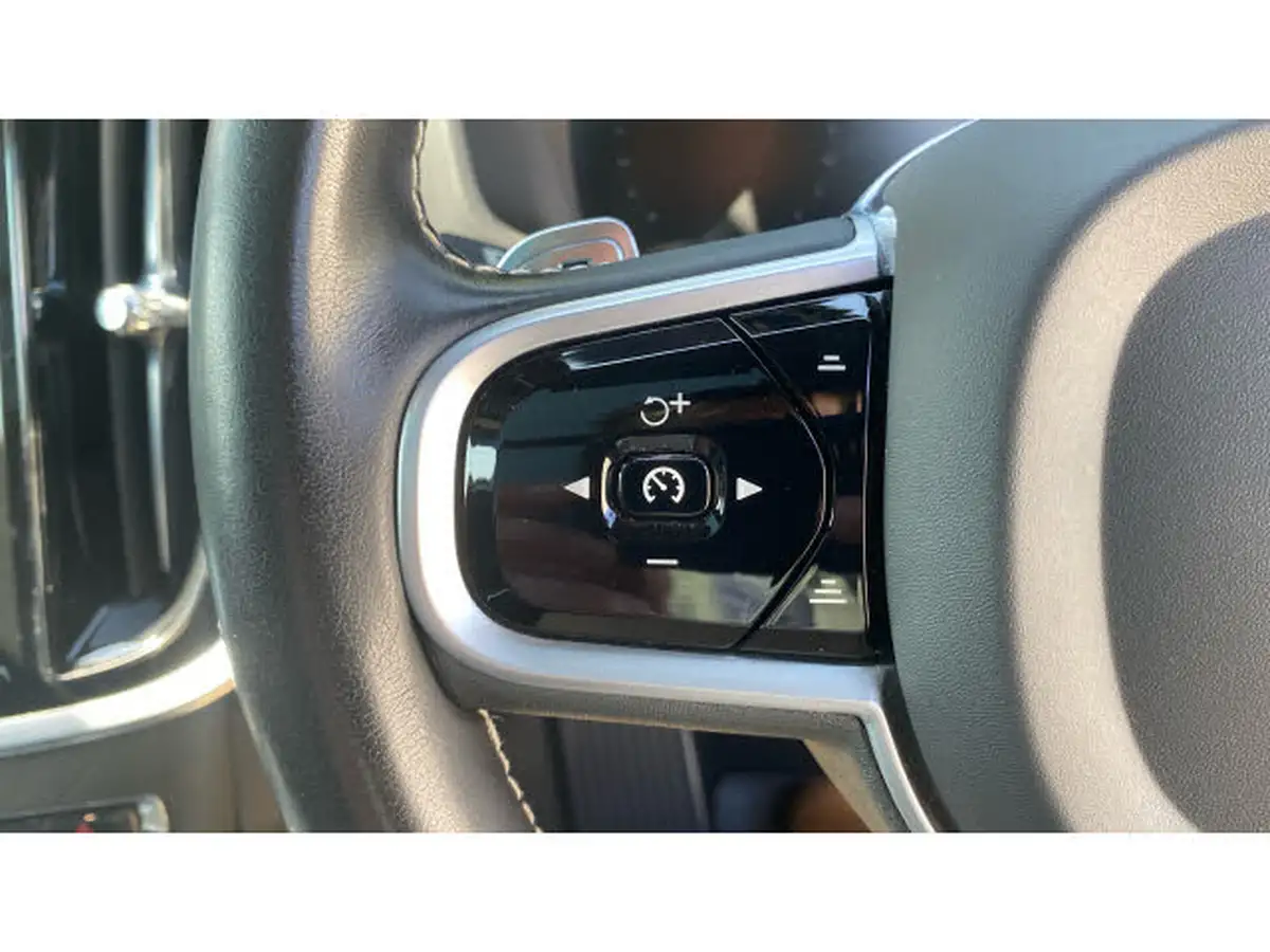 2020-volvo-v60-20-t8-r-design-plus-big-17
