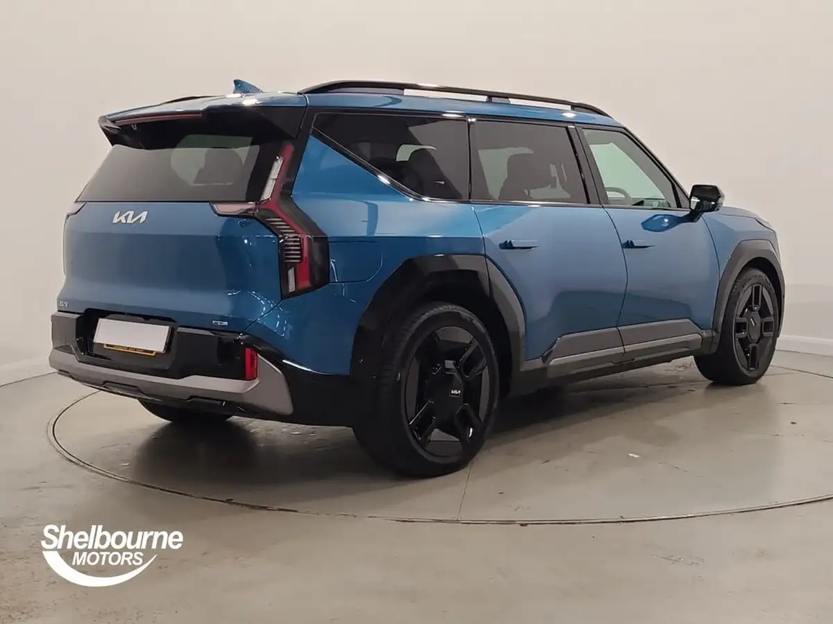 2024-kia-ev9-e-gt-line-s-7-big-12