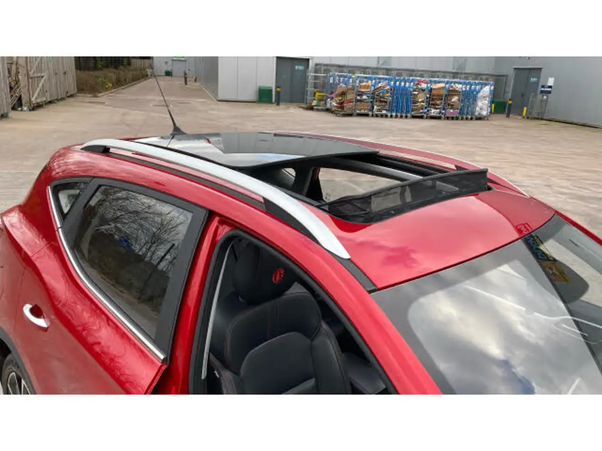 2022-mg-zs-suv-10t-gdi-exclusive-big-33