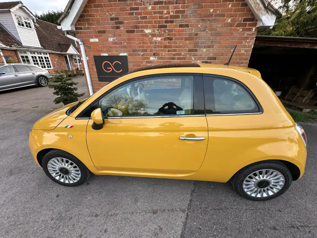 2013-fiat-500-12-lounge-big-17