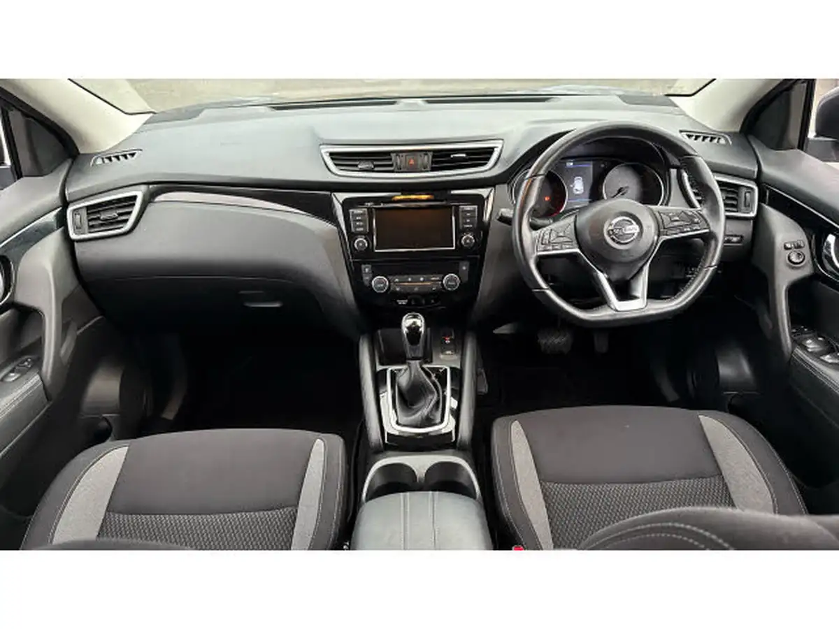2020-nissan-qashqai-13-dig-t-acenta-premium-160ps-dct-big-9