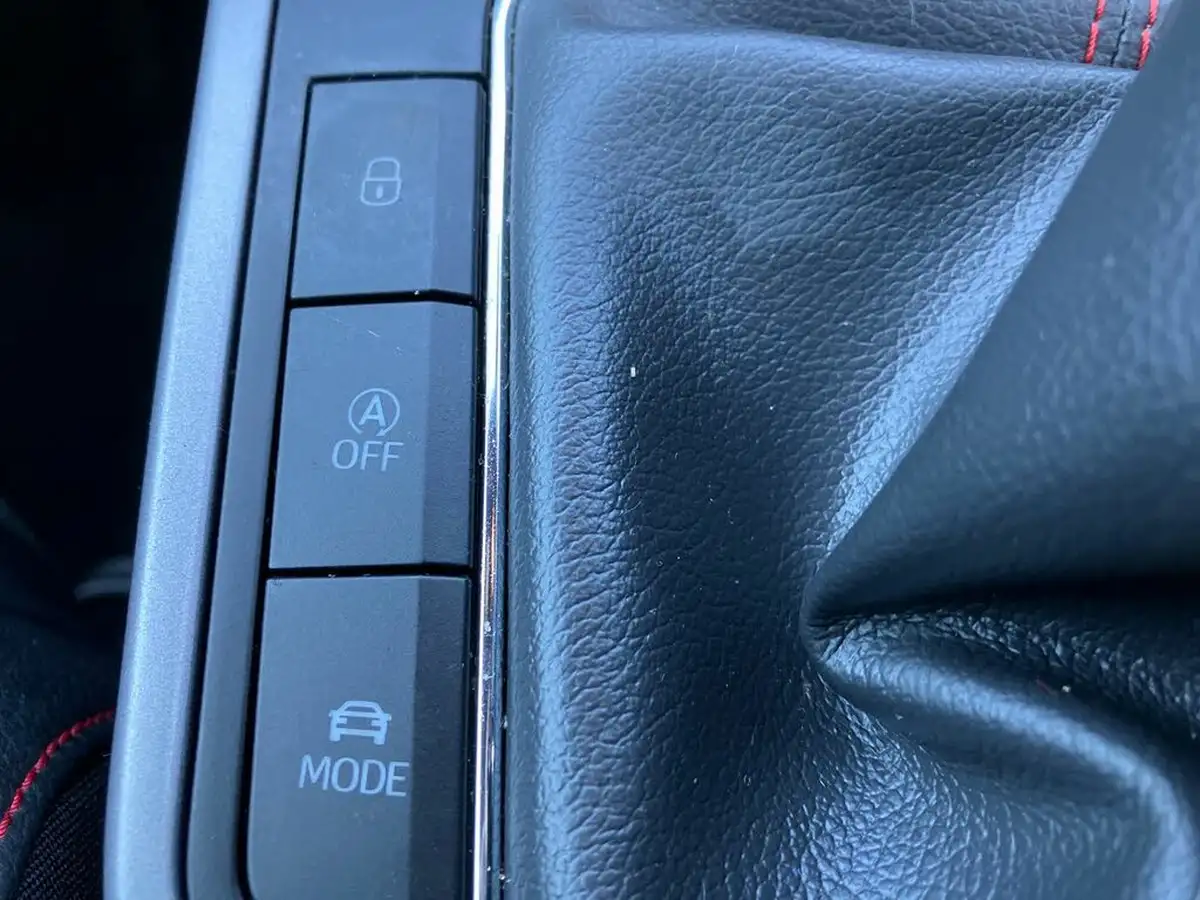 2019-seat-arona-10-tsi-fr-sport-ss-big-31