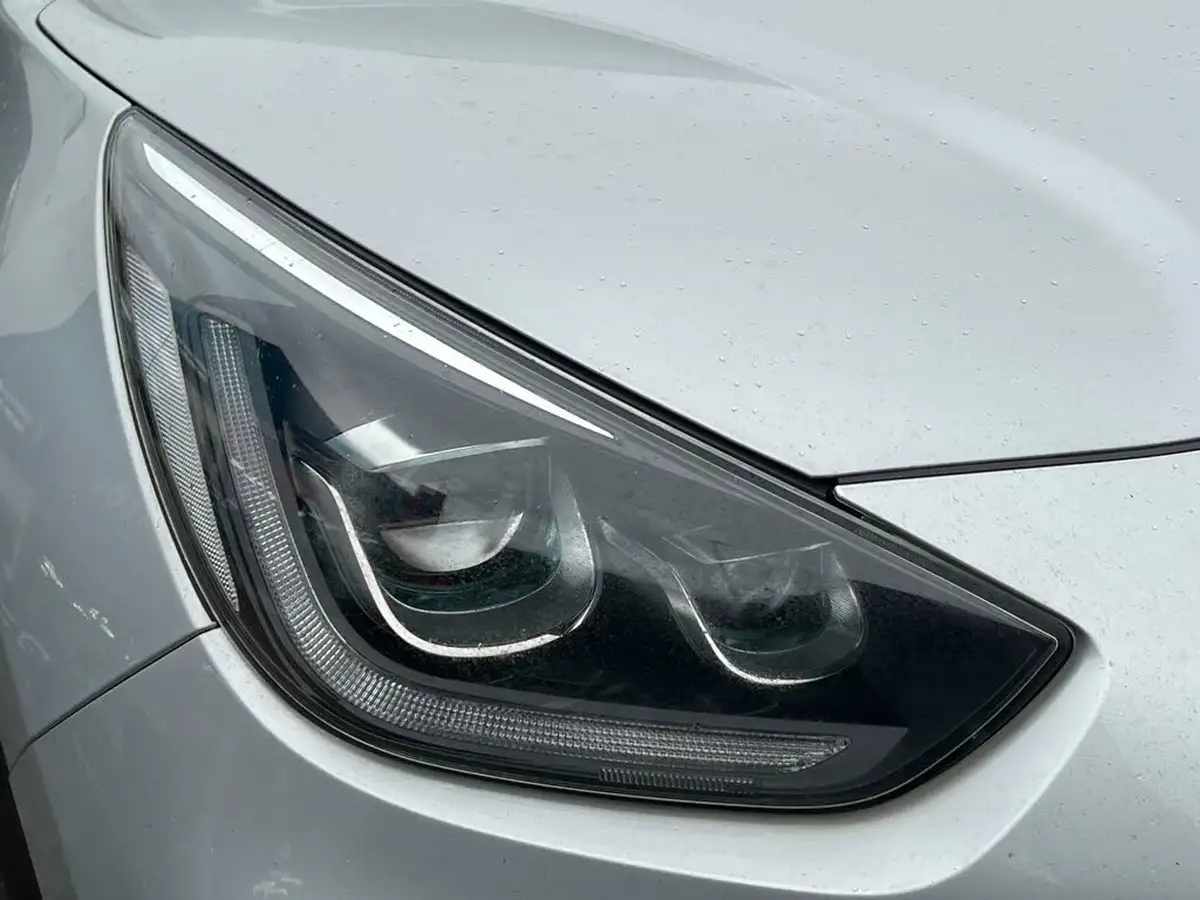 2020-kia-e-niro-ev-4-big-9