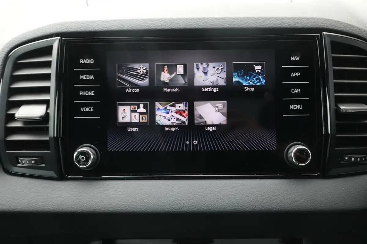 2023-skoda-karoq-20tdi-sportline-4x4-dsg-big-26