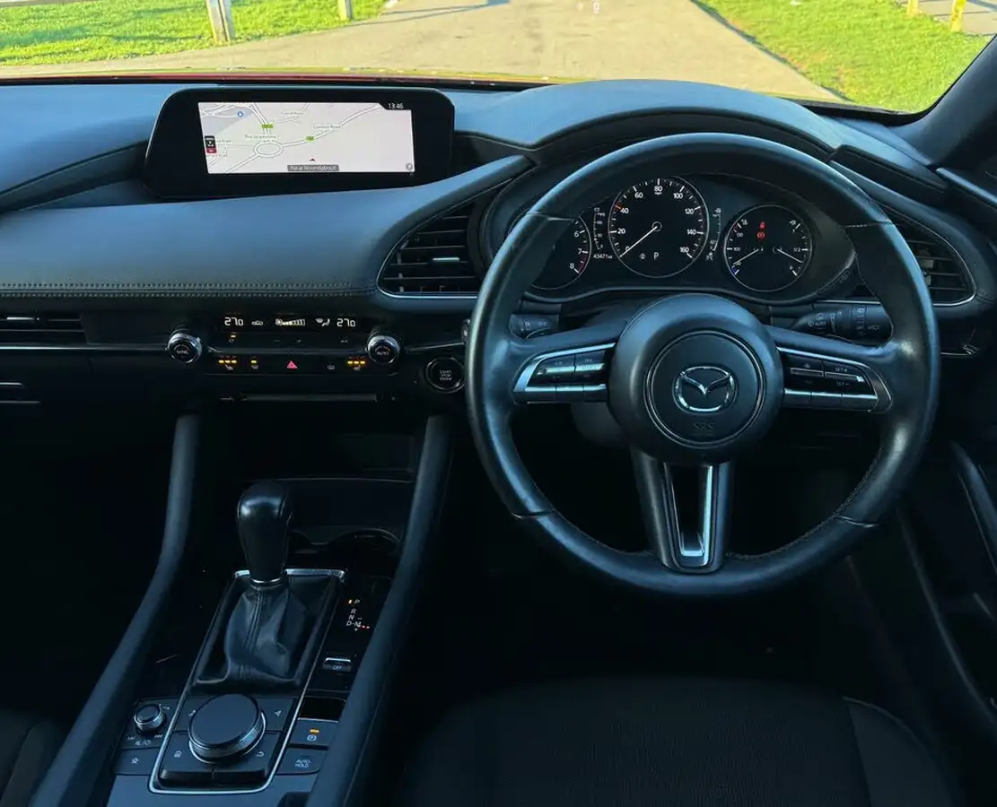2020-mazda-mazda3-20-sport-lux-122ps-hatchback-5d-auto-big-23