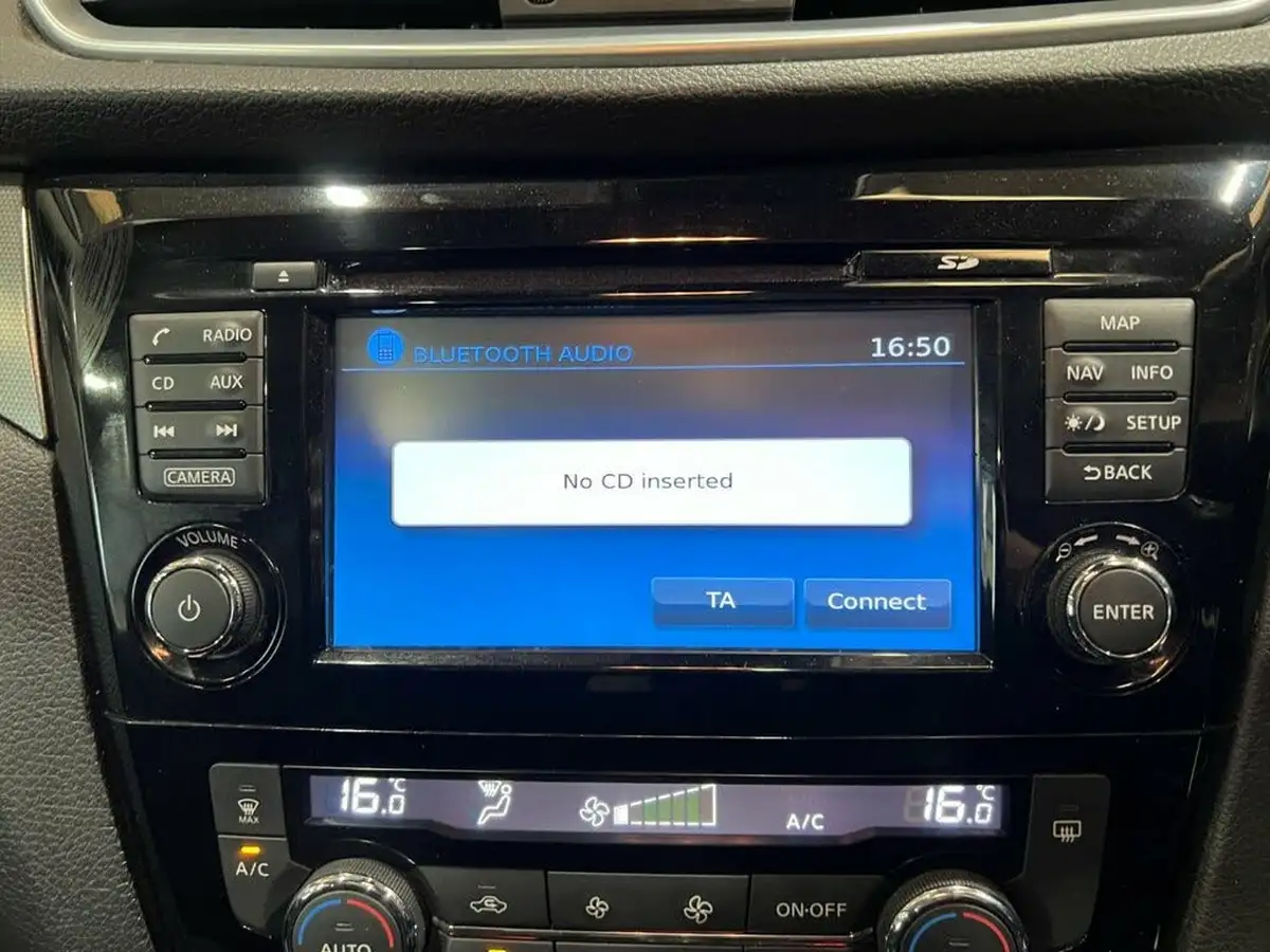 2018-nissan-qashqai-12-dig-t-n-connecta-big-23