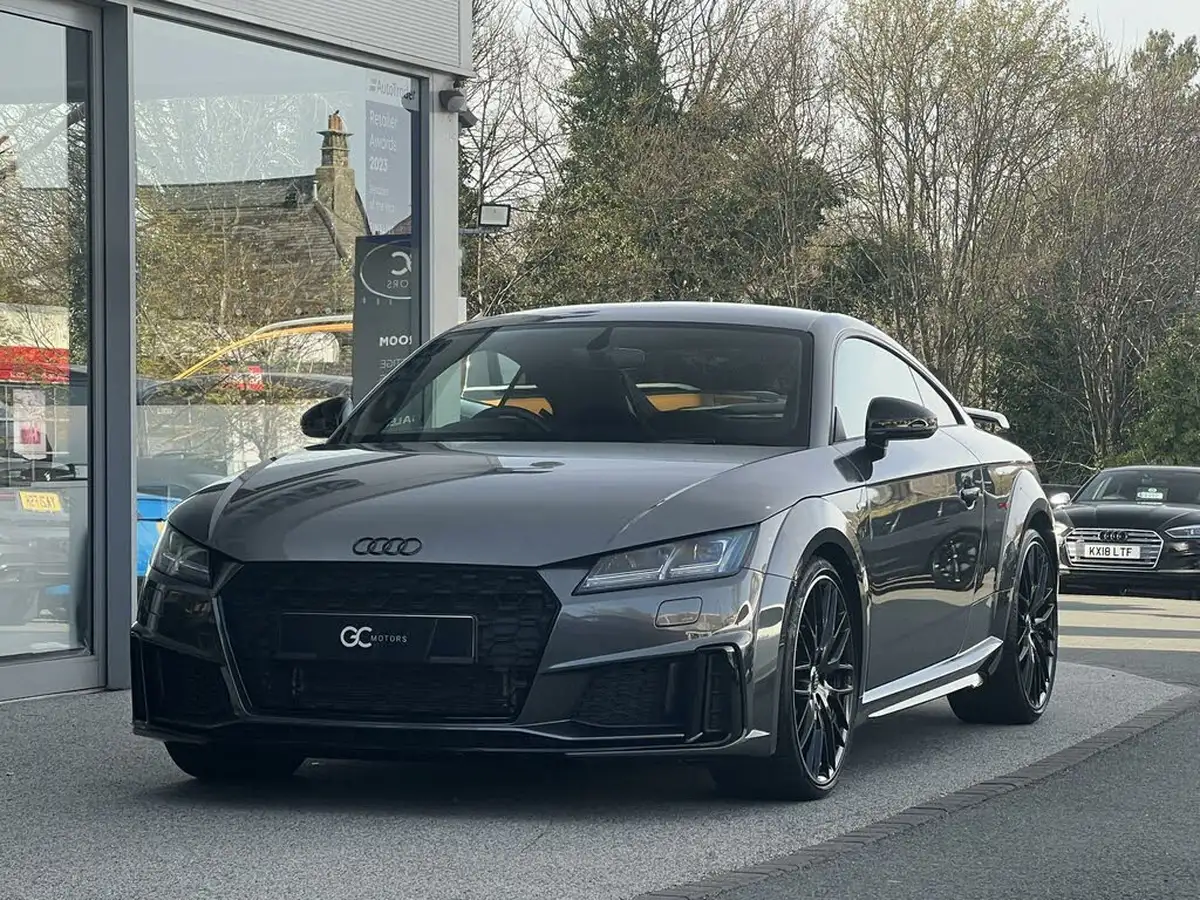 2023-audi-tt-coupe-20-40-tfsi-black-edition-big-0