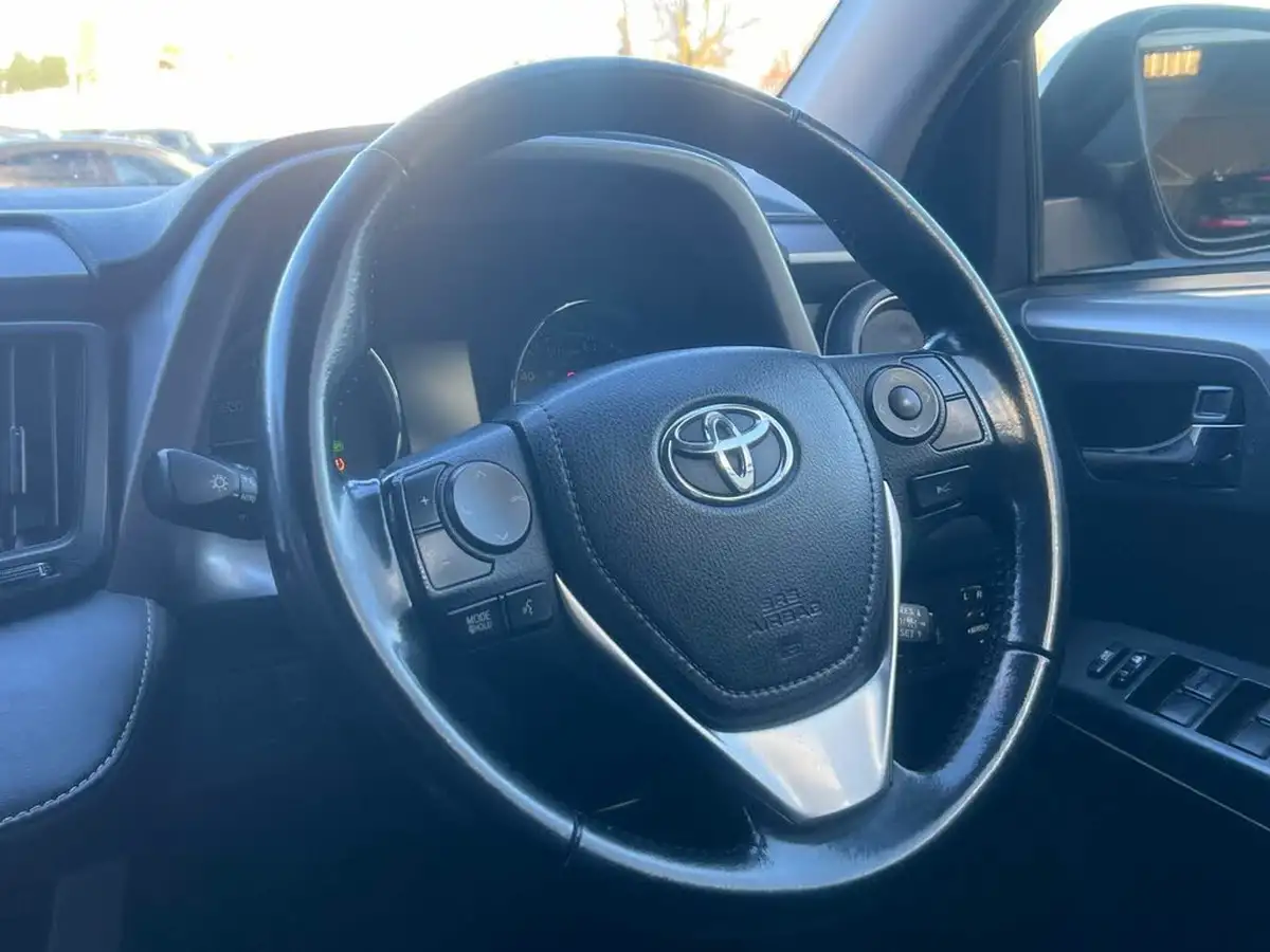 2018-toyota-rav4-25-vvt-i-icon-tech-big-12