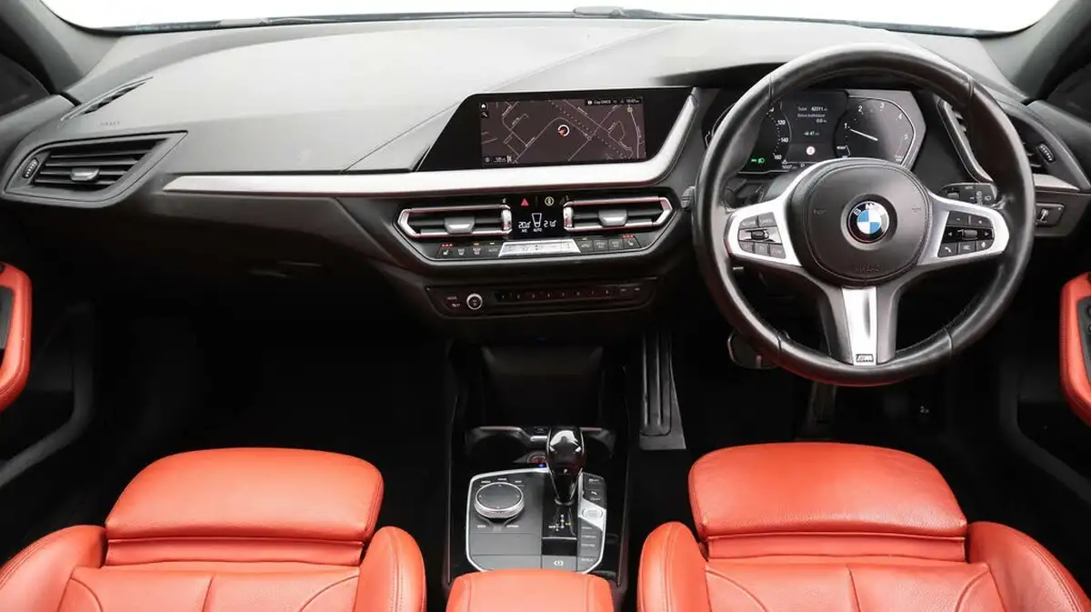 2021-bmw-1-series-15td-116d-m-sport-lcp-dct-big-13