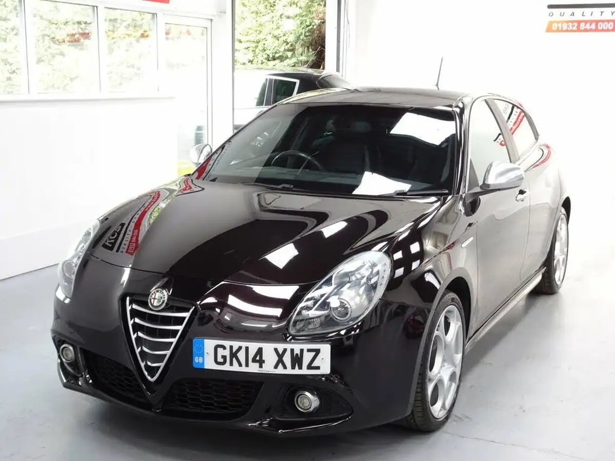2014-alfa-romeo-giulietta-14-exclusive-alfa-tct-big-33
