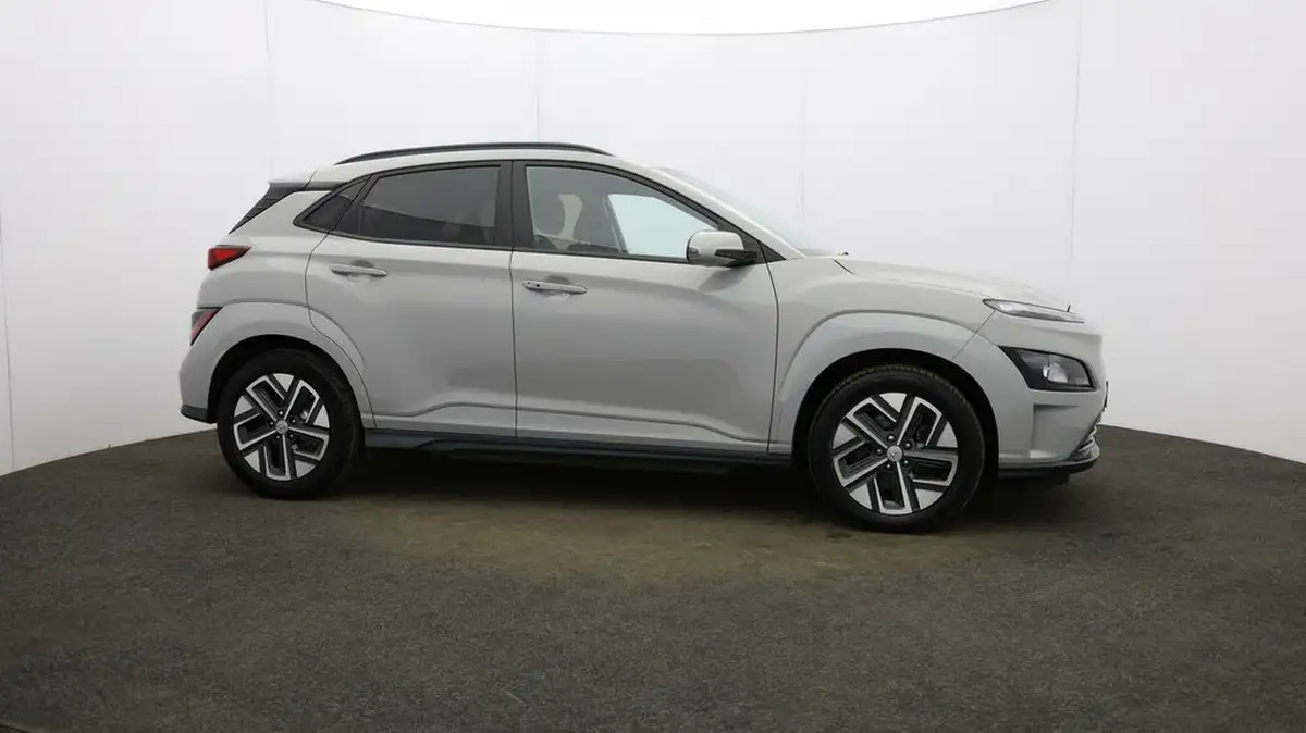 2021-hyundai-kona-e-se-connect-big-42