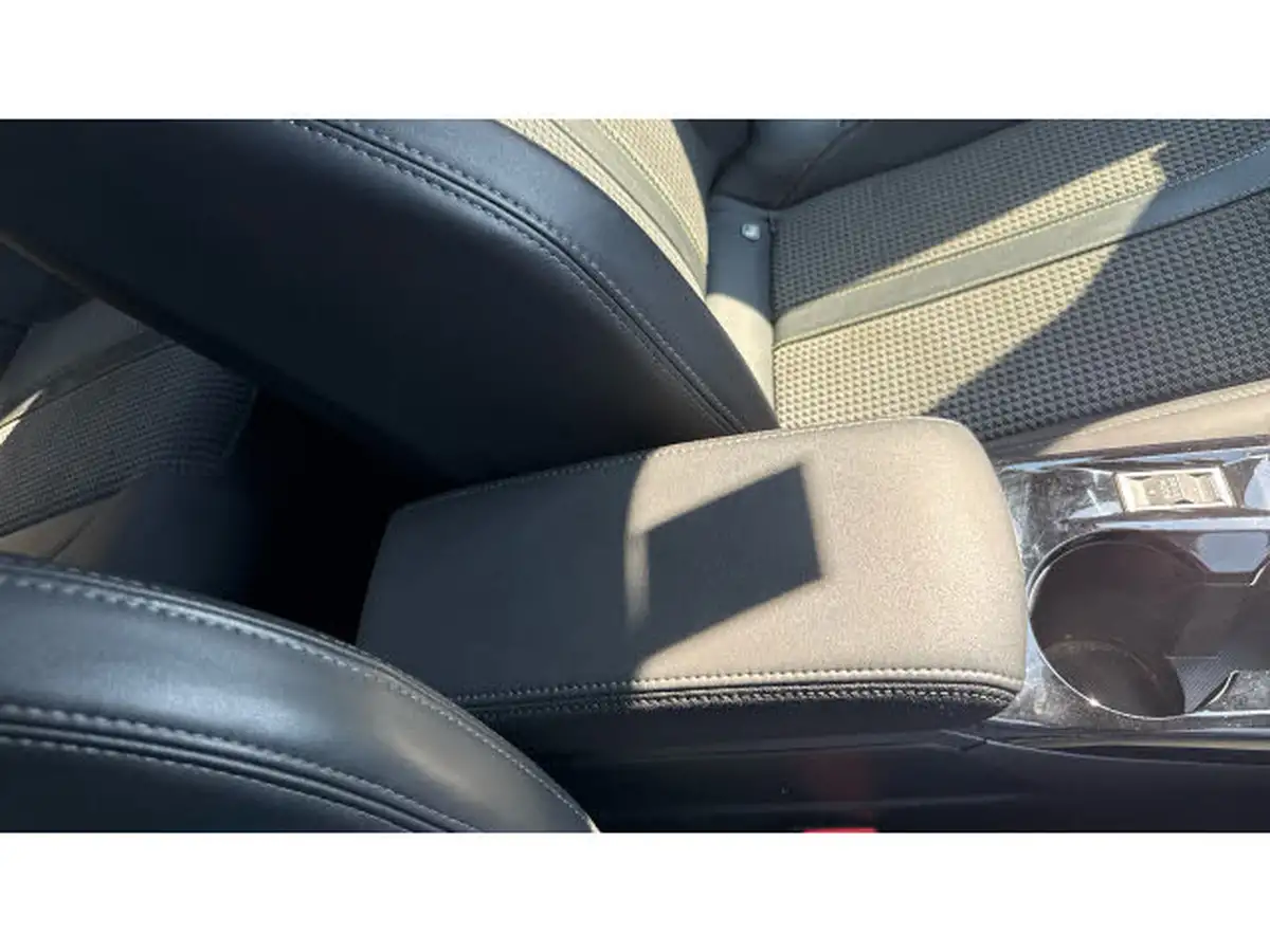 2020-peugeot-208-12-puretech-gt-line-130bhp-eat8-big-49