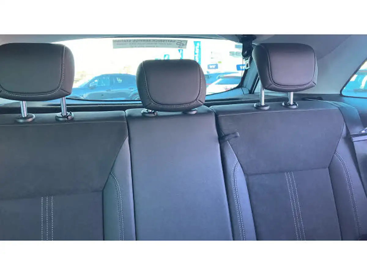 2022-vauxhall-crossland-12-ultimate-110ps-big-14
