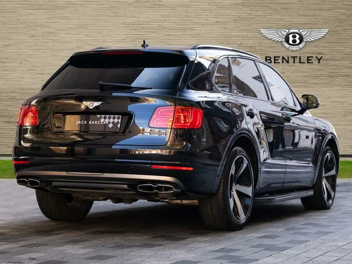 2019-bentley-bentayga-40-v8-big-2