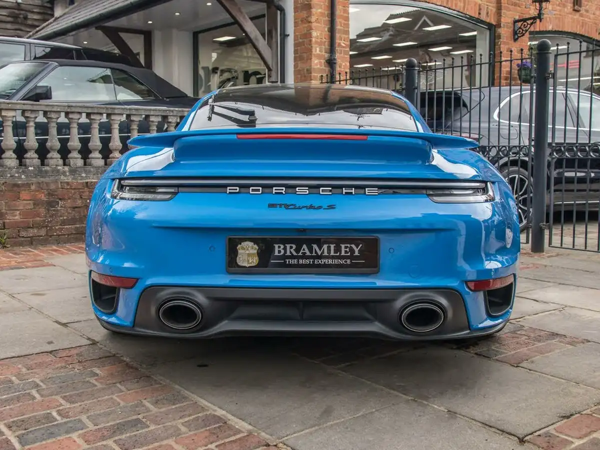2022-porsche-911-38-turbo-s-awd-turbo-coupe-big-5