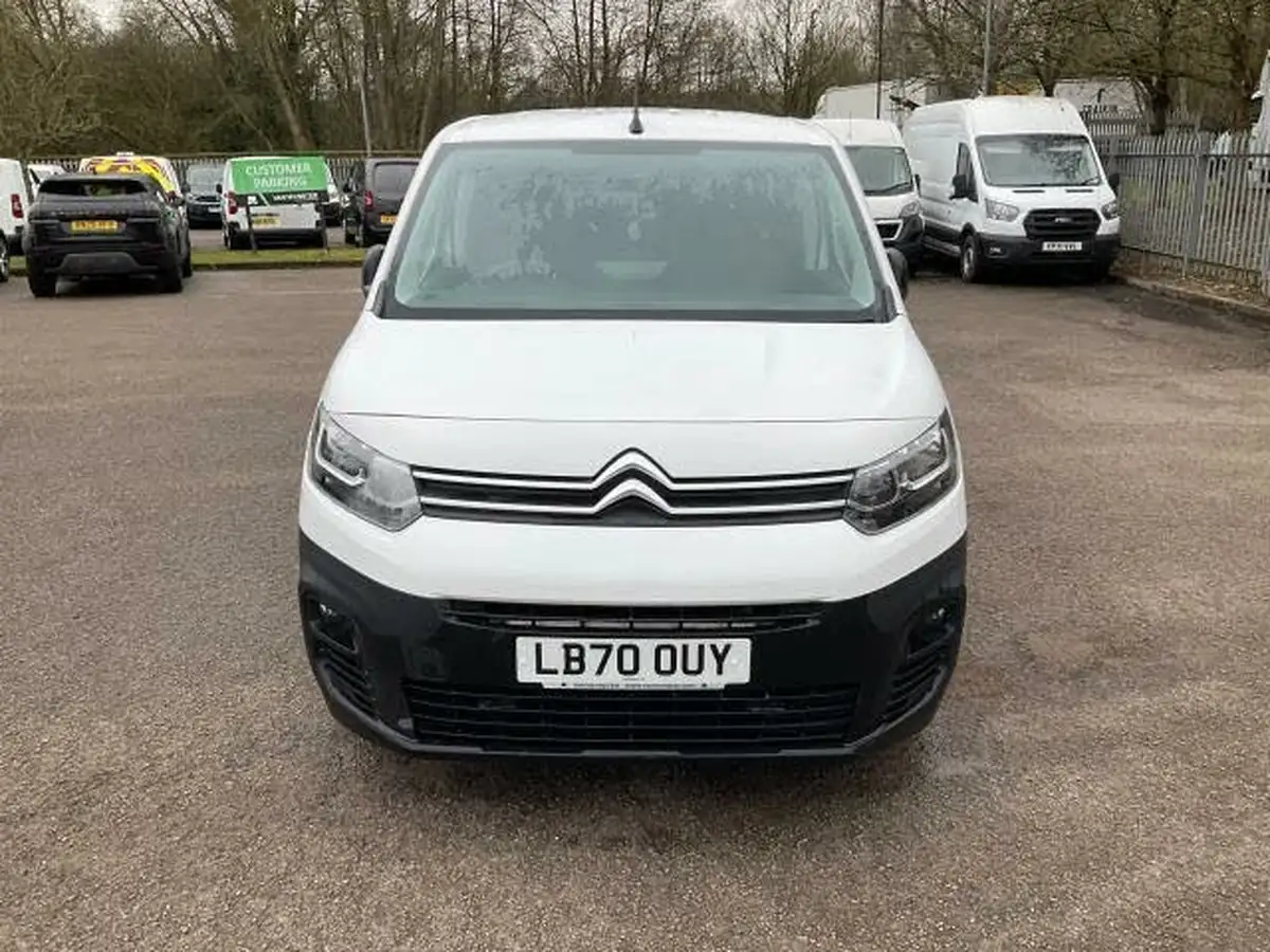 2020-citroen-berlingo-15bluehdi-1000-enterprise-100pseu6dt-e-ss-panel-big-2