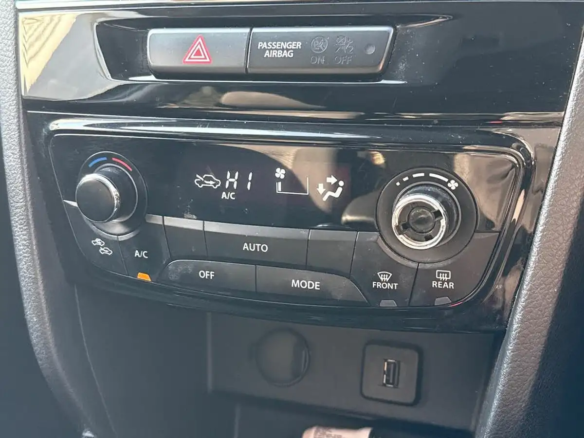 2019-suzuki-vitara-10-boosterjet-sz-t-big-17