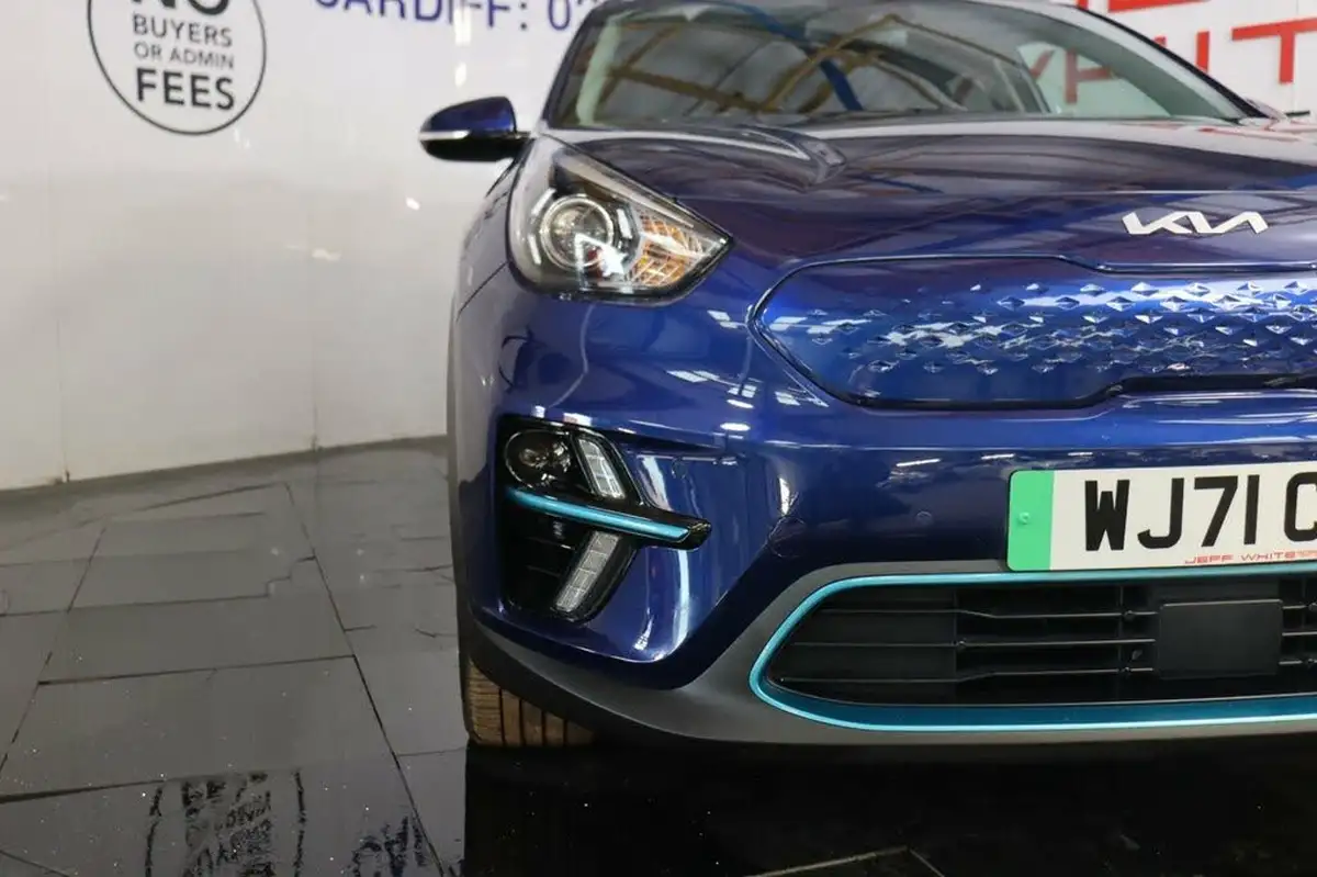 2021-kia-e-niro-ev-3-big-5