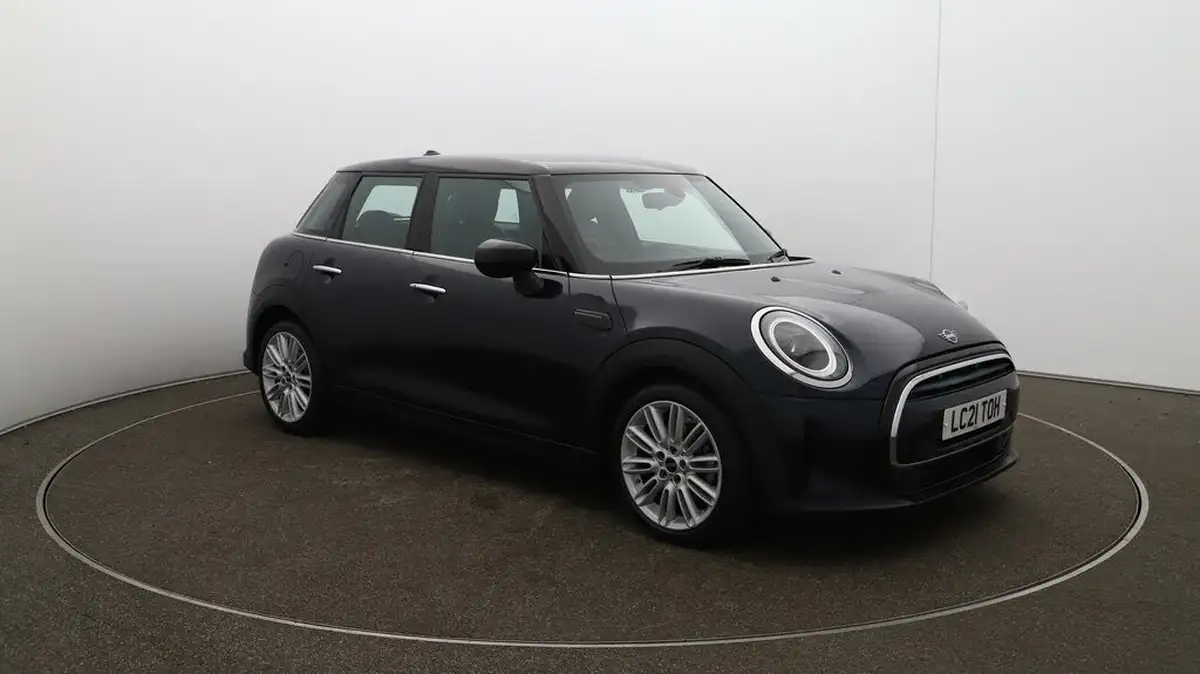 2021-mini-cooper-15-cooper-exclusive-hatchback-5d-big-35