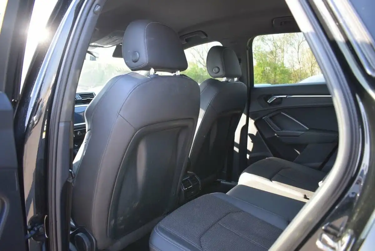 2021-audi-q3-15-35-tfsi-black-edition-codcomfort-sound-pack-station-wagon-big-20