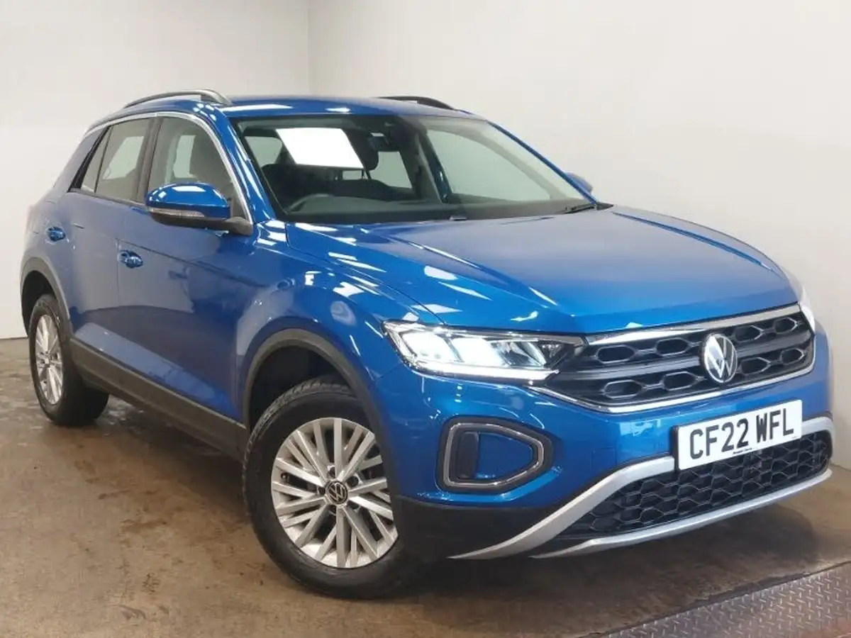 2022-volkswagen-t-roc-15-tsi-life-dsg-big-0