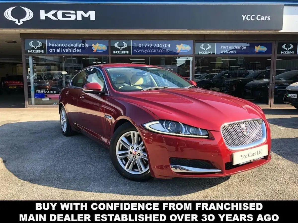 2014-jaguar-xf-22td-luxury-163ps-saloon-4d-big-0