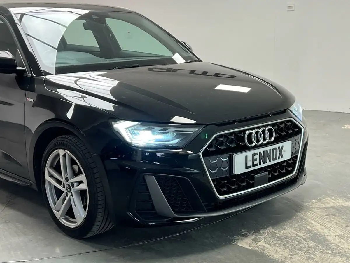 2021-audi-a1-10-25-tfsi-s-line-big-4