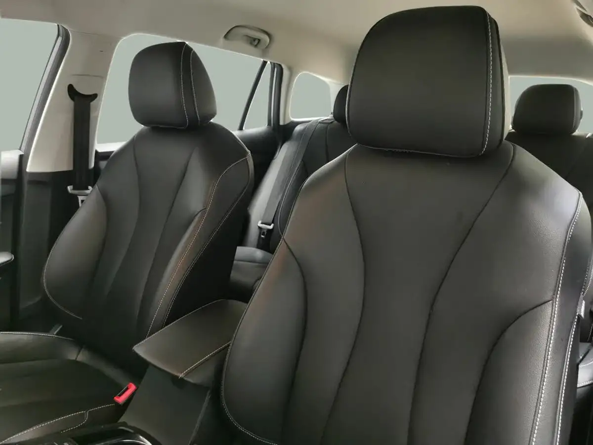 2022-mg-mg5-e-exclusive-ev-long-range-big-5
