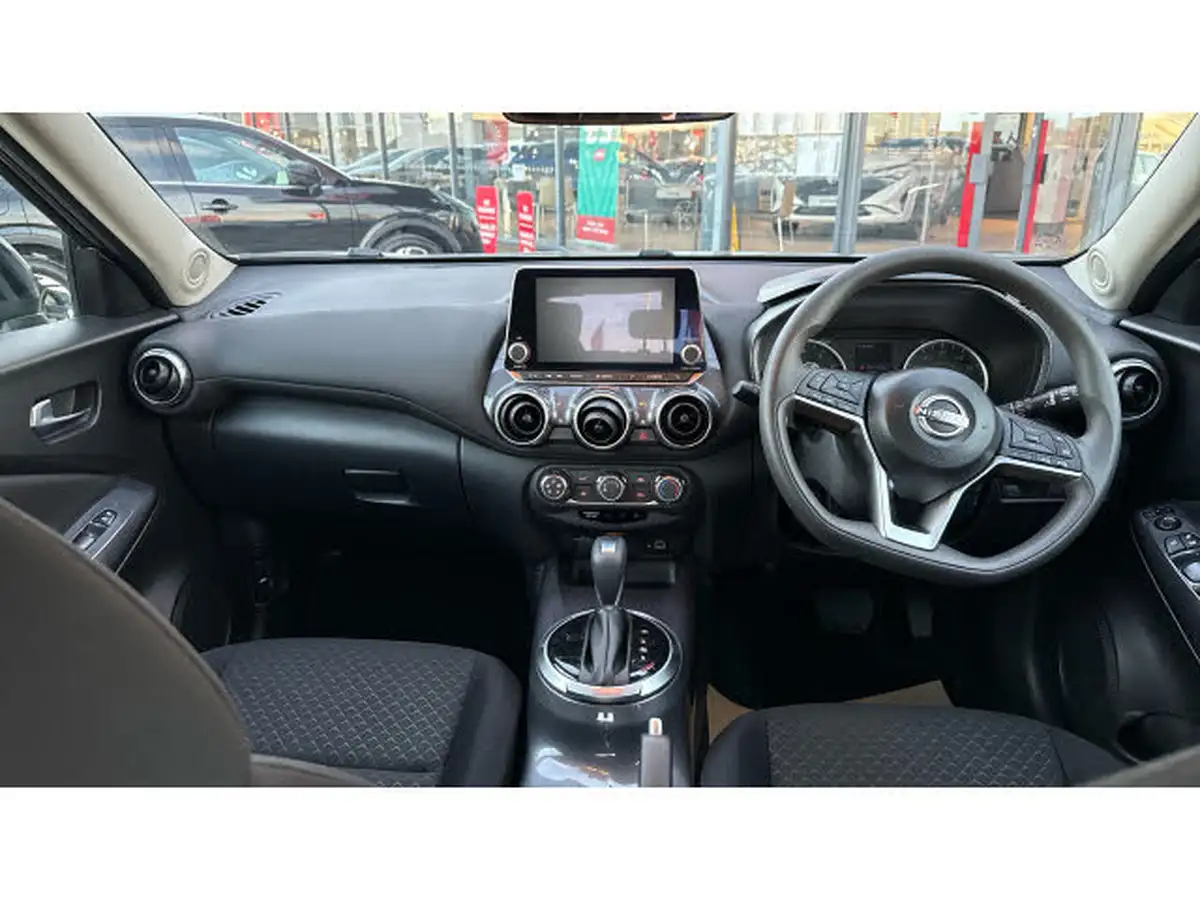 2023-nissan-juke-10-dig-t-acenta-dct-big-9
