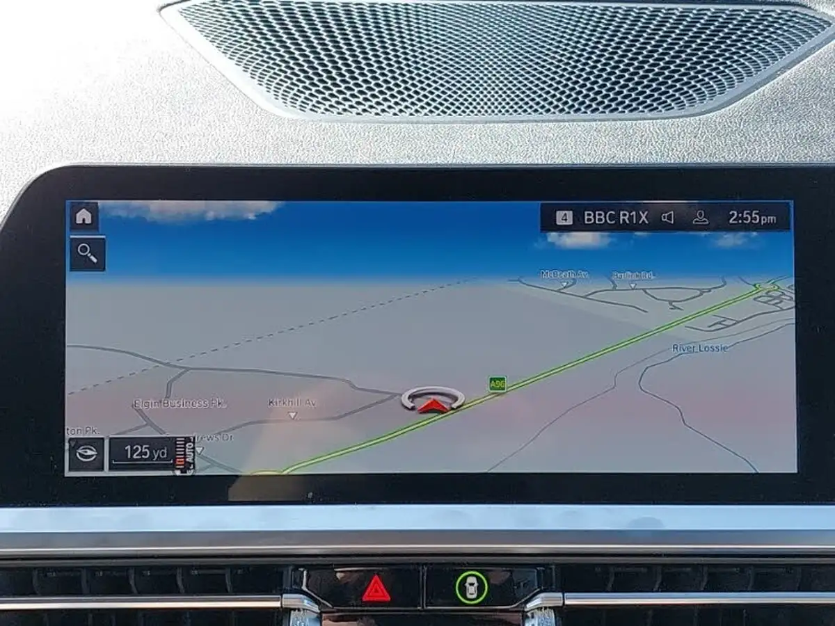 2022-bmw-3-series-20-330e-xdrive-m-sport-saloon-4d-big-10