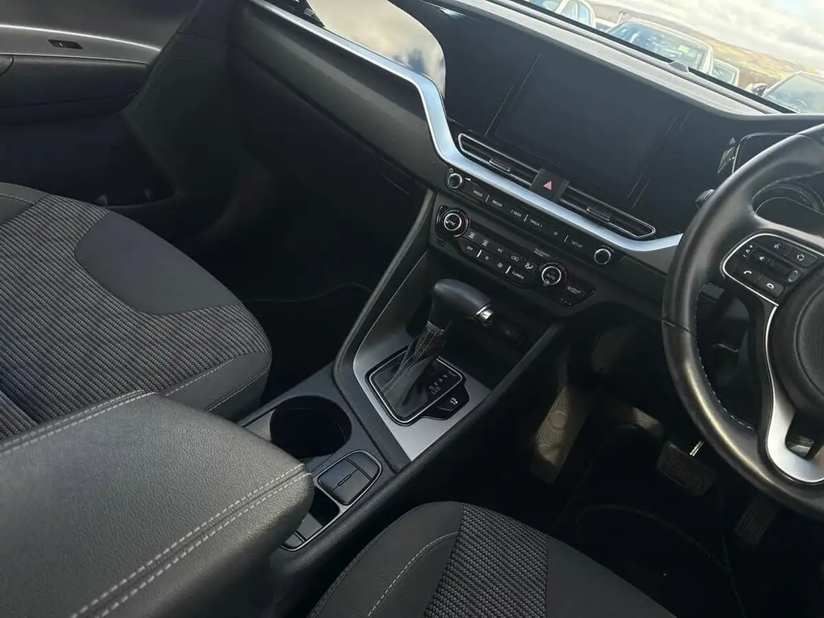 2022-kia-niro-16-gdi-2-139bhp-156kwh-big-16
