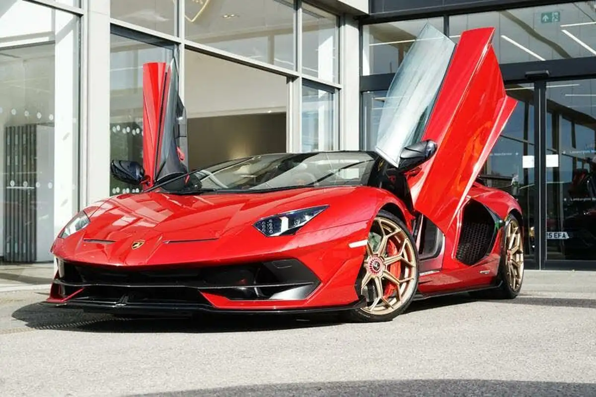 2021-lamborghini-aventador-65-svj-roadster-big-17