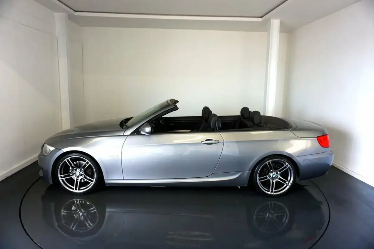 2012-bmw-3-series-20td-320d-m-sport-convertible-2d-big-3