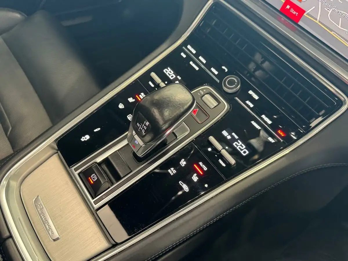 2018-porsche-panamera-40-v8-turbo-sport-turismo-big-29