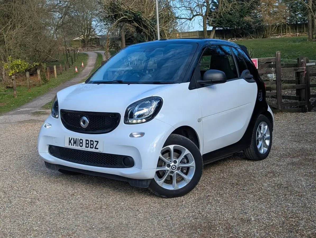 2018-smart-fortwo-09-passion-89bhp-ss-cabriolet-big-0