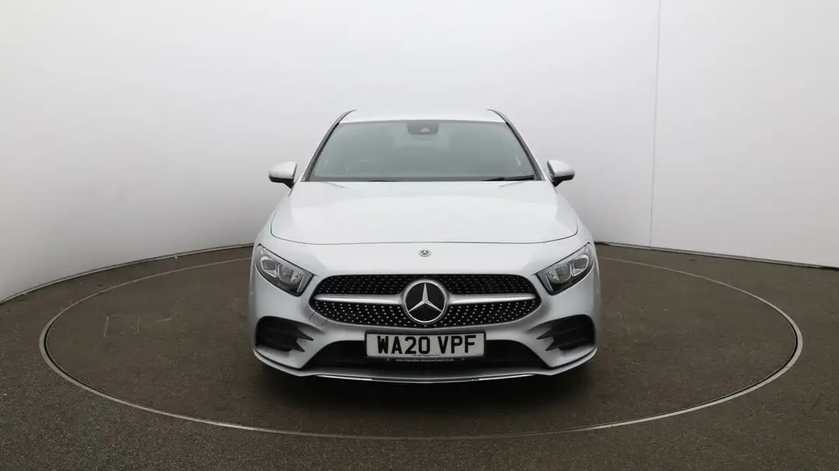 2020-mercedes-benz-a-class-20d-a200d-amg-line-executive-hatchback-5d-big-39