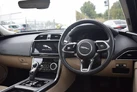 2019-jaguar-xe-20i-se-250ps-small-4