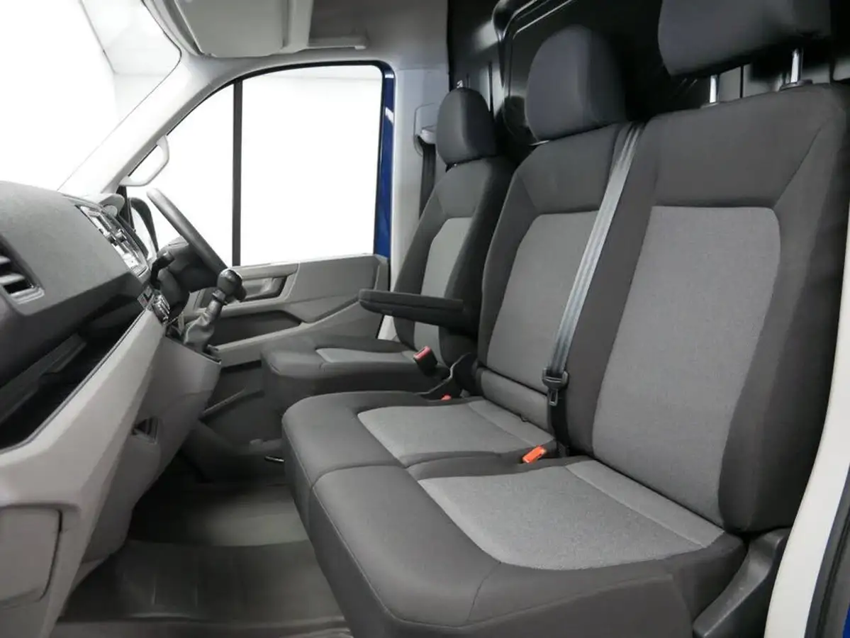 2020-volkswagen-crafter-20tdi-cr35-lwb-trendline-140pseu6dt-e-big-3