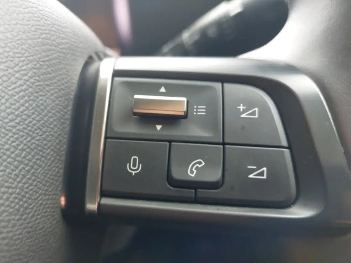 2022-citroen-c4-12-puretech-shine-130ps-big-16