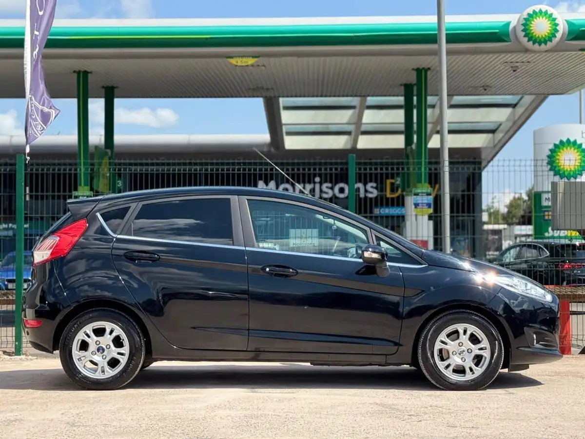 2016-ford-fiesta-15tdci-titanium-econetic-5d-big-23